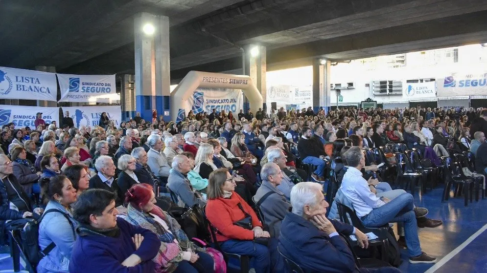 La Lista Blanca del Seguro lanzó su campaña con Jorge Sola como candidato a secretario general
