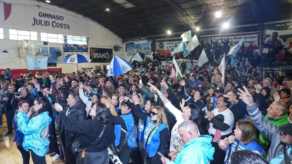 Municipales sellaron la unidad y anticiparon un plan de lucha en defensa del salario y los puestos de trabajo