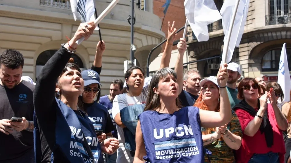 UPCN se movilizó contra el ajuste en Niñez y Familia: rechazó recortes salariales y exigió respuestas al Gobierno